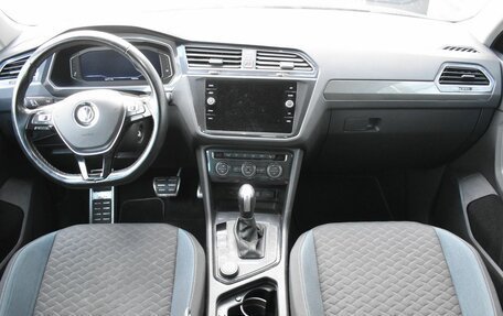 Volkswagen Tiguan II, 2020 год, 2 477 000 рублей, 13 фотография