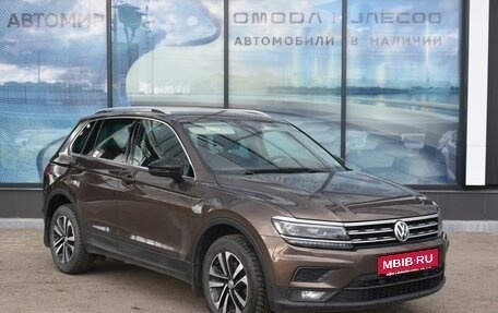 Volkswagen Tiguan II, 2020 год, 2 477 000 рублей, 3 фотография
