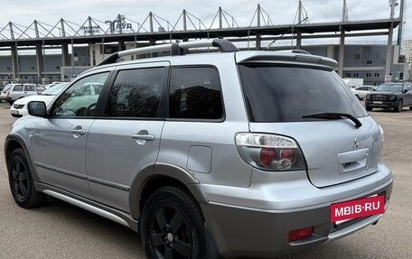 Mitsubishi Outlander III рестайлинг 3, 2004 год, 485 000 рублей, 7 фотография