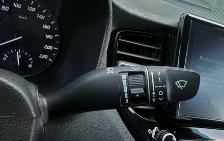 Hyundai Solaris II рестайлинг, 2021 год, 1 895 000 рублей, 17 фотография