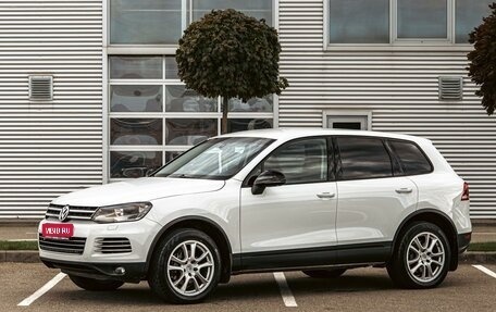 Volkswagen Touareg III, 2014 год, 1 795 000 рублей, 1 фотография