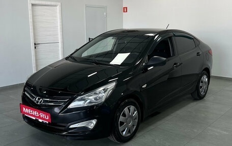 Hyundai Solaris II рестайлинг, 2015 год, 870 000 рублей, 4 фотография