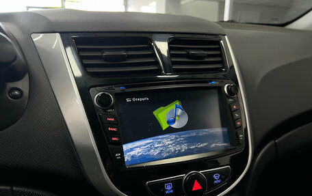 Hyundai Solaris II рестайлинг, 2015 год, 870 000 рублей, 16 фотография