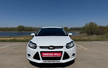 Ford Focus III, 2013 год, 990 000 рублей, 3 фотография