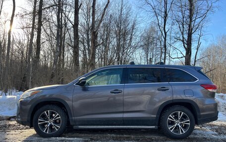 Toyota Highlander III, 2019 год, 3 390 000 рублей, 8 фотография