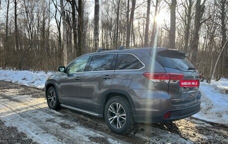 Toyota Highlander III, 2019 год, 3 390 000 рублей, 9 фотография