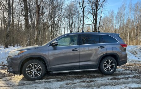 Toyota Highlander III, 2019 год, 3 390 000 рублей, 29 фотография