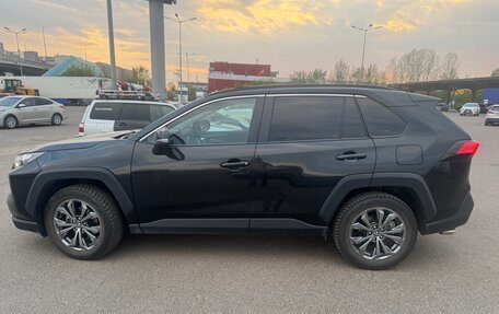 Toyota RAV4, 2024 год, 3 520 000 рублей, 7 фотография