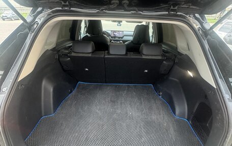 Toyota RAV4, 2024 год, 3 520 000 рублей, 10 фотография