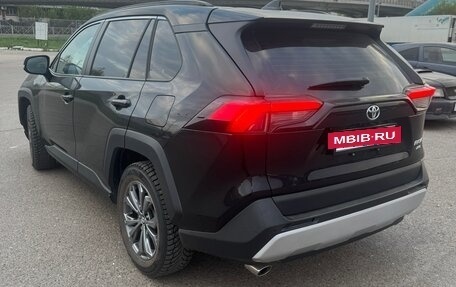 Toyota RAV4, 2024 год, 3 520 000 рублей, 6 фотография