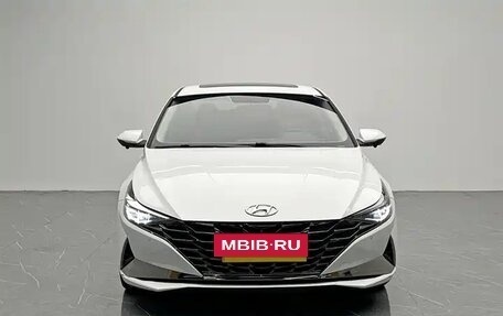 Hyundai Elantra, 2023 год, 1 420 000 рублей, 2 фотография