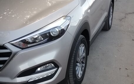 Hyundai Tucson III, 2018 год, 1 975 000 рублей, 2 фотография