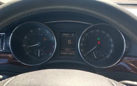 Skoda Superb III рестайлинг, 2012 год, 1 000 000 рублей, 17 фотография