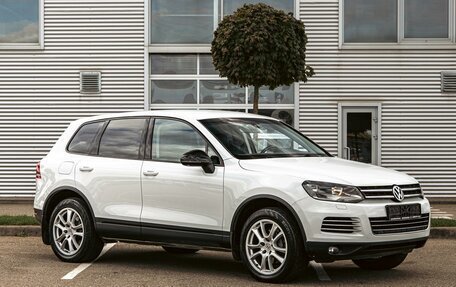 Volkswagen Touareg III, 2014 год, 1 795 000 рублей, 3 фотография