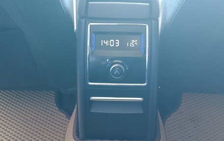 Skoda Superb III рестайлинг, 2012 год, 1 000 000 рублей, 16 фотография
