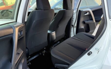 Toyota RAV4, 2015 год, 2 550 000 рублей, 29 фотография
