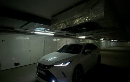 Toyota Harrier, 2021 год, 5 000 000 рублей, 5 фотография