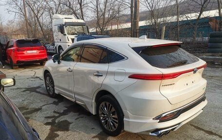 Toyota Harrier, 2021 год, 5 000 000 рублей, 9 фотография