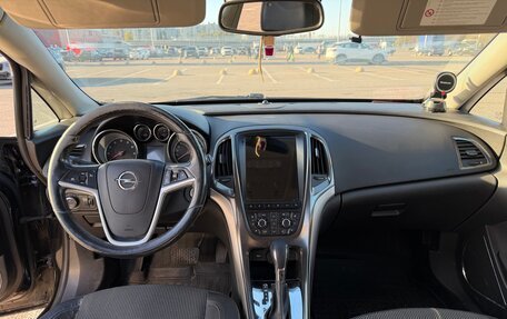 Opel Astra J, 2010 год, 780 000 рублей, 7 фотография