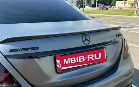 Mercedes-Benz E-Класс AMG, 2018 год, 9 000 000 рублей, 18 фотография