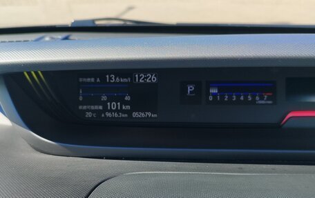 Honda Freed II, 2021 год, 2 230 000 рублей, 10 фотография