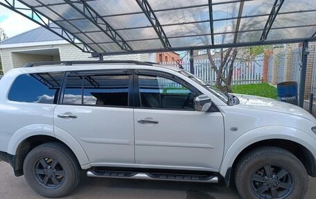 Mitsubishi Pajero Sport II рестайлинг, 2012 год, 1 360 000 рублей, 6 фотография