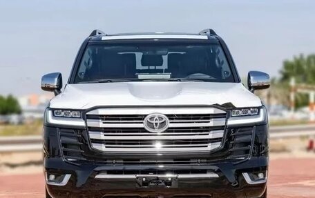 Toyota Land Cruiser, 2025 год, 12 390 032 рублей, 2 фотография