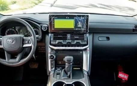 Toyota Land Cruiser, 2025 год, 12 390 032 рублей, 11 фотография