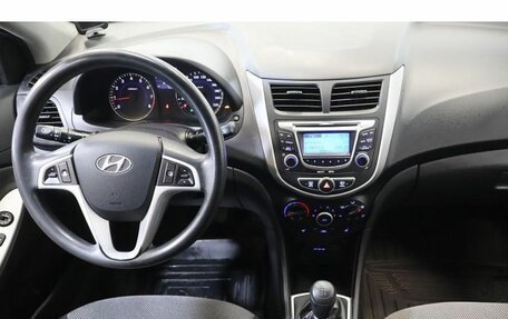 Hyundai Solaris II рестайлинг, 2012 год, 794 800 рублей, 9 фотография