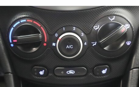 Hyundai Solaris II рестайлинг, 2012 год, 794 800 рублей, 11 фотография