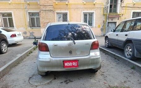 Toyota Vitz, 2001 год, 150 000 рублей, 1 фотография