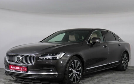 Volvo S90 II рестайлинг, 2021 год, 3 950 000 рублей, 1 фотография