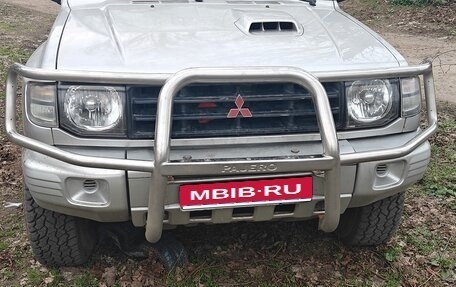 Mitsubishi Pajero III рестайлинг, 2002 год, 690 000 рублей, 1 фотография