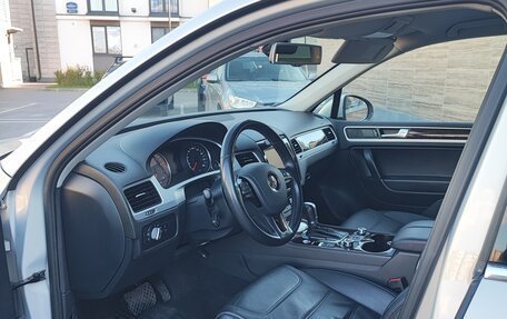Volkswagen Touareg III, 2012 год, 1 680 000 рублей, 15 фотография