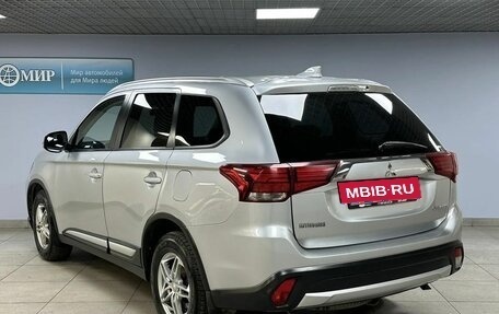 Mitsubishi Outlander III рестайлинг 3, 2017 год, 2 019 000 рублей, 7 фотография