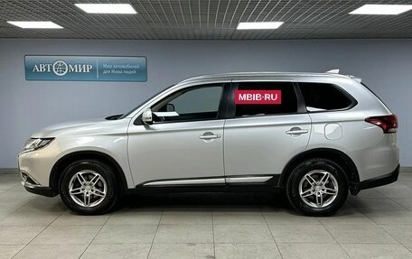 Mitsubishi Outlander III рестайлинг 3, 2017 год, 2 019 000 рублей, 8 фотография