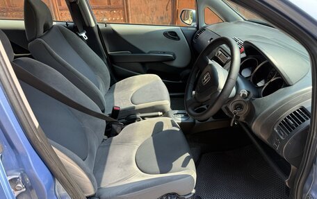 Honda Jazz I рестайлинг, 2004 год, 500 000 рублей, 5 фотография