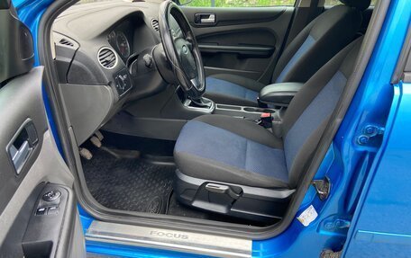 Ford Focus II рестайлинг, 2006 год, 400 000 рублей, 12 фотография