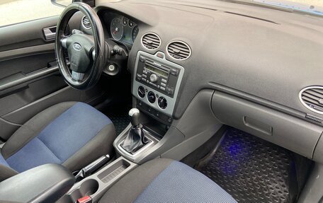 Ford Focus II рестайлинг, 2006 год, 400 000 рублей, 15 фотография