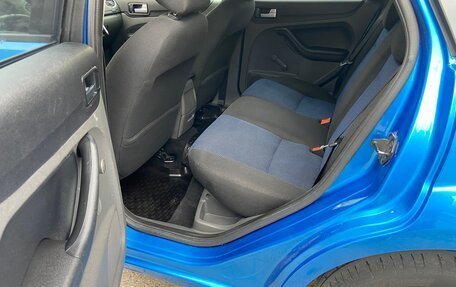Ford Focus II рестайлинг, 2006 год, 400 000 рублей, 17 фотография