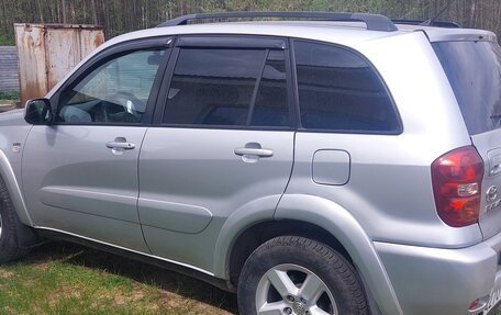 Toyota RAV4, 2004 год, 715 000 рублей, 4 фотография