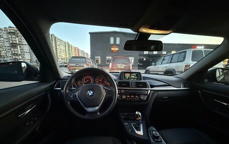 BMW 3 серия, 2018 год, 1 990 000 рублей, 7 фотография