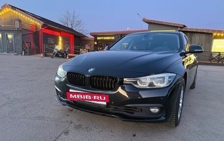 BMW 3 серия, 2018 год, 1 990 000 рублей, 2 фотография
