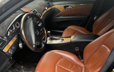 Mercedes-Benz E-Класс, 2006 год, 1 400 000 рублей, 25 фотография