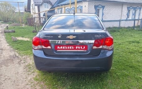 Chevrolet Cruze II, 2012 год, 589 000 рублей, 6 фотография