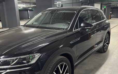 Volkswagen Touareg III, 2020 год, 6 500 000 рублей, 7 фотография