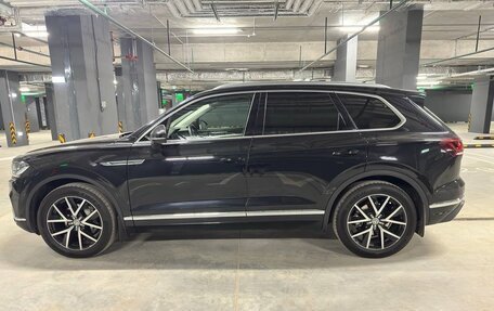 Volkswagen Touareg III, 2020 год, 6 500 000 рублей, 8 фотография