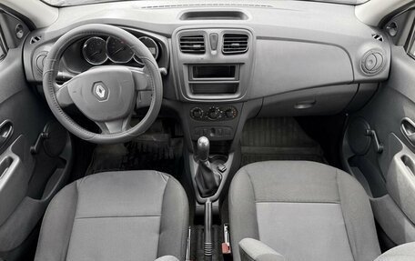 Renault Logan II, 2018 год, 395 000 рублей, 8 фотография