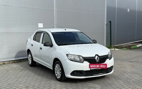 Renault Logan II, 2018 год, 395 000 рублей, 3 фотография