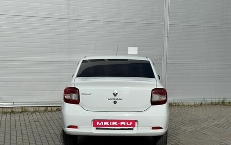 Renault Logan II, 2018 год, 395 000 рублей, 5 фотография